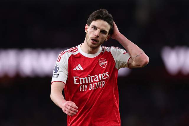 开云登录入口地址-2-0！1.2亿天王低迷，16岁天才闪耀，阿森纳拒绝爆冷，曼城无退路